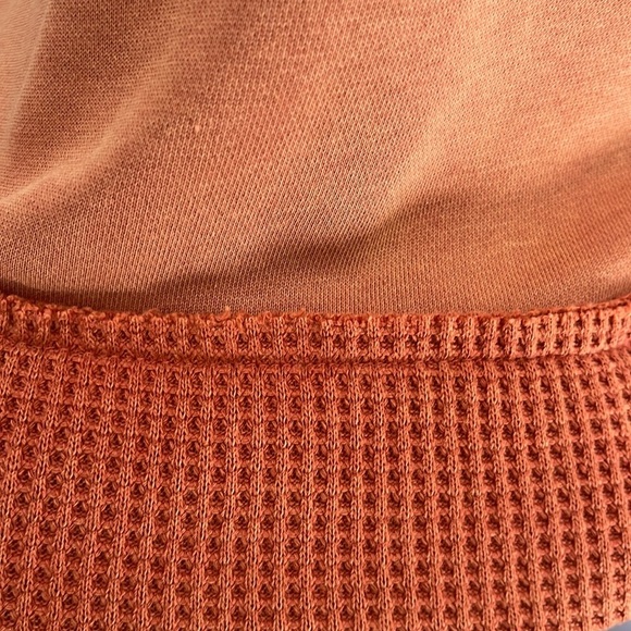 POL oversized pullover sweater with hood | burnt orange | women’s size small - Picture 10 of 10